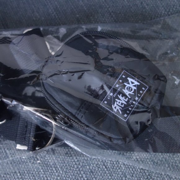 Dim Mak presents Steve Aoki 2023 Worldwide Air Pods Case and iPhone Case *NEW* - Picture 8 of 12